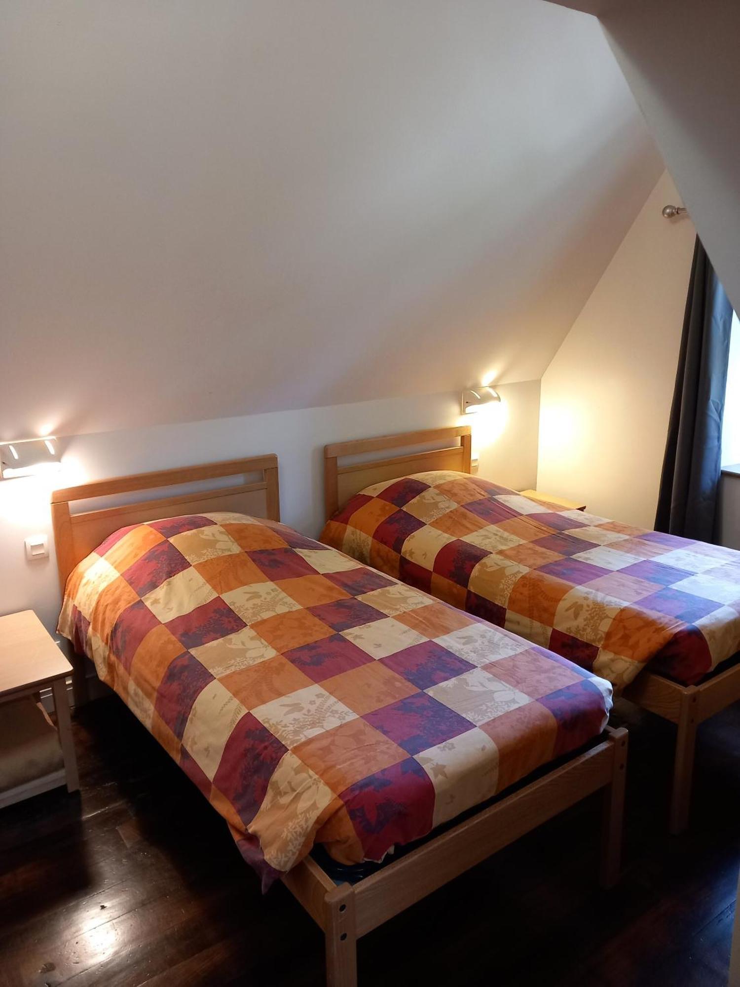 Chateau Du Bourg Saint-Denis-de-Gastines Ruang foto